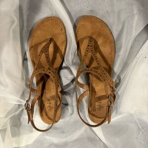 Style & Co. tan sandals, size 9.5